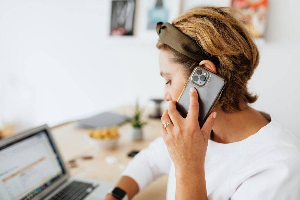 32 message communicator reviews